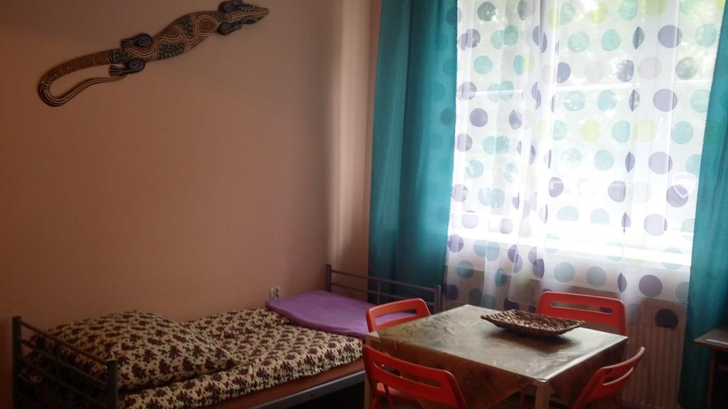 Hostel Taurus Krakkó Kültér fotó